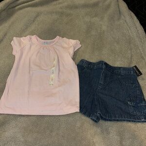 New NWT old navy v neck pink short sleeve shirts and faded denim shorts 4T girls